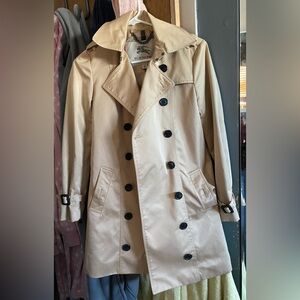 Burberry Classic Tan Trench Coat with Black Buttons